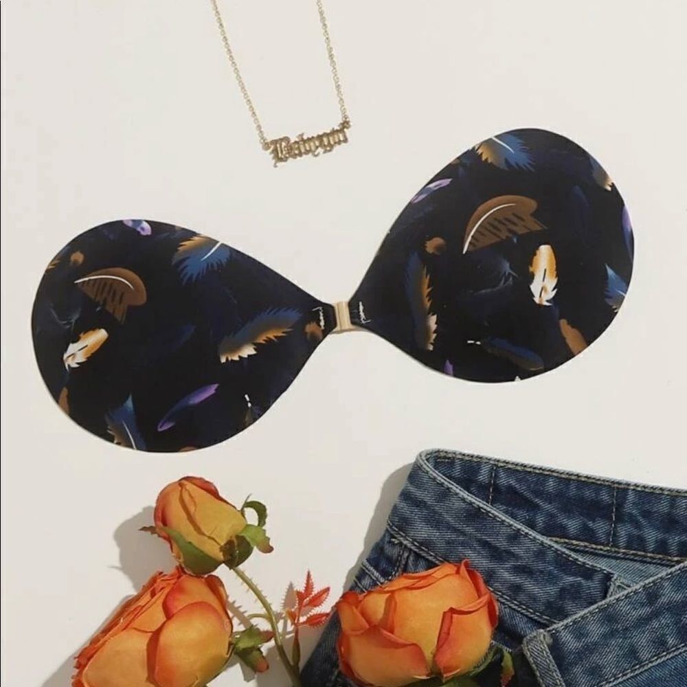 Self Adhesive Strapless Bra